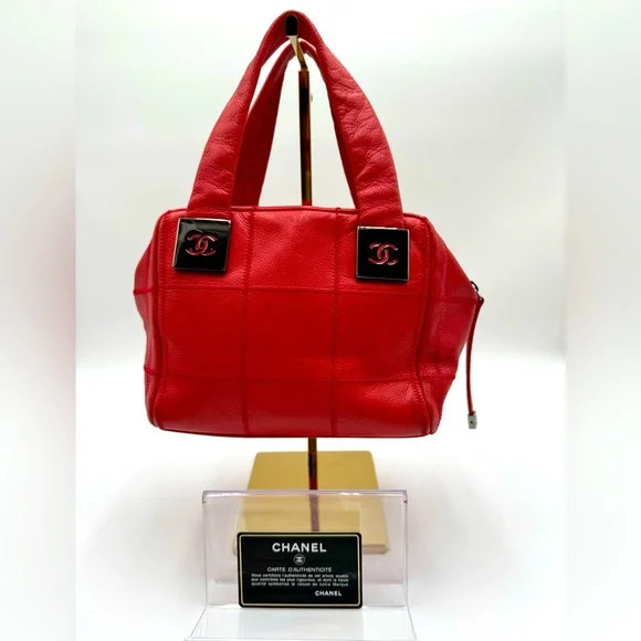 Chanel-Authentic- Caviar Leather Chocolate Bar Cube Shoulder Bag - Coral - Picture 4 of 17